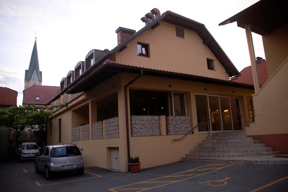 Hotel Opara Trebnje Εξωτερικό φωτογραφία
